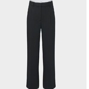 Aritzia The Effortless Pant #workpants #neverworn #slacks #aritzia #businesscas